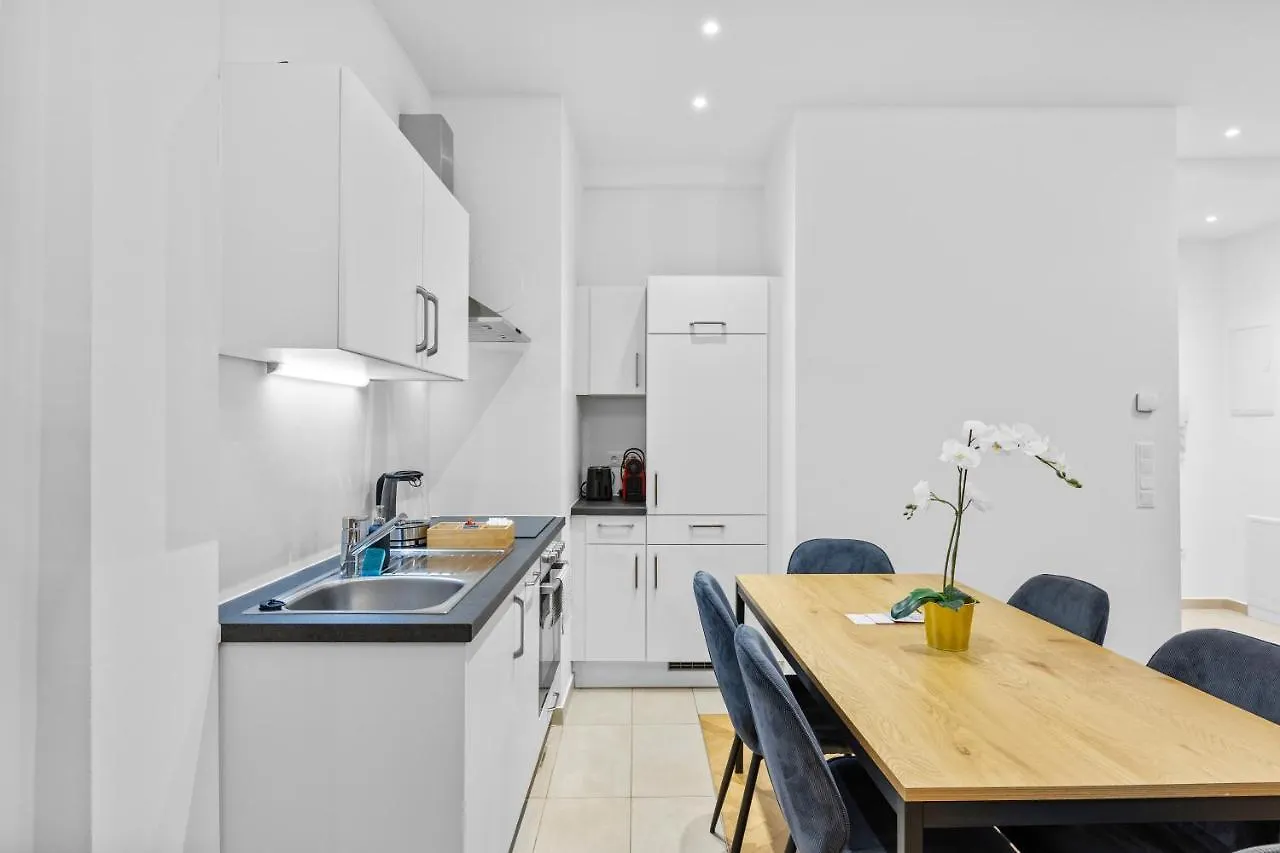Vienna Chic Residences #King Suite #Brand New# Apartment